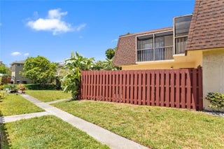 Photo of Listing #F10532004