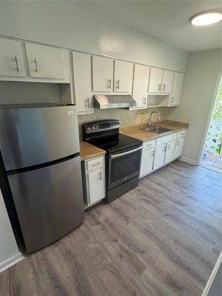 Photo of Listing #F10531944