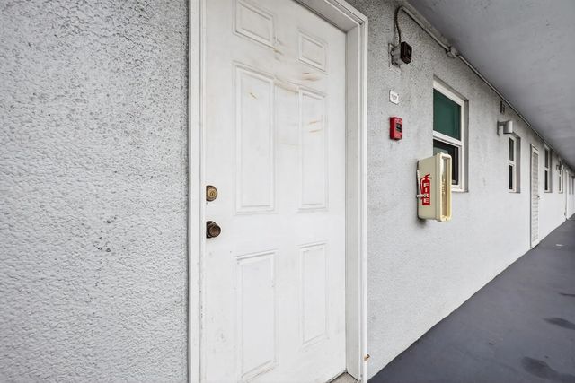 2 of 14 - 111 Royal Park Drive #4a, Oakland Park, FL