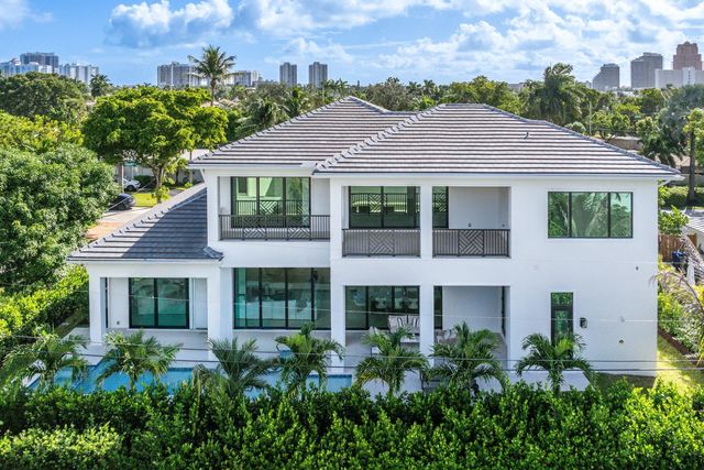 5 of 54 - 2609 Ne 27th Way, Fort Lauderdale, FL