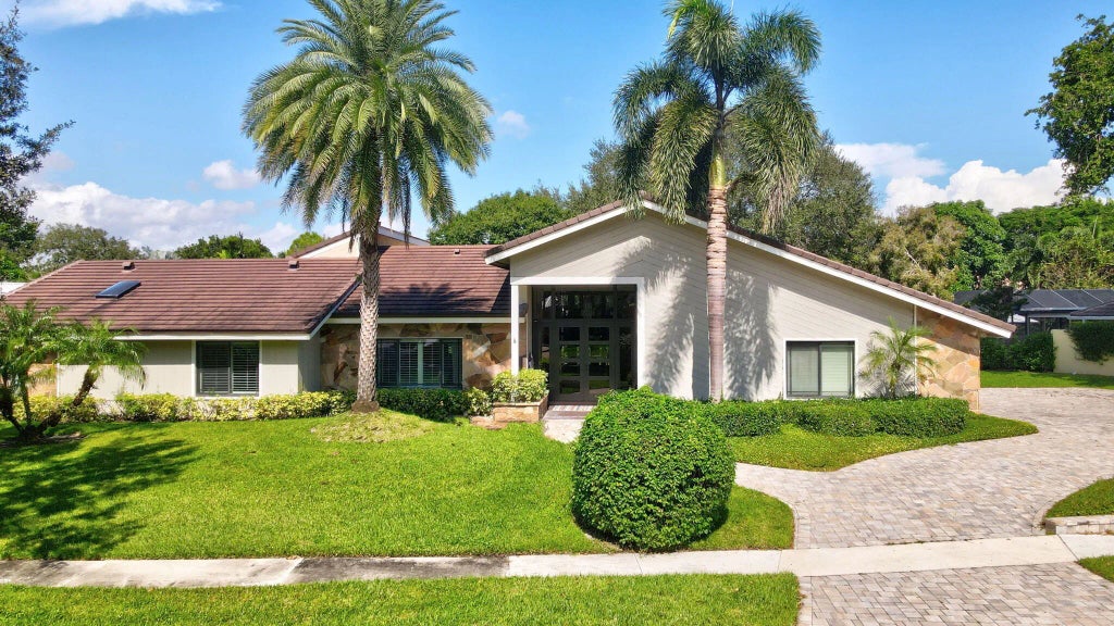 2903 Banyan Boulevard Circle Nw, Boca Raton