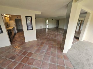 Photo of Listing #F10532105