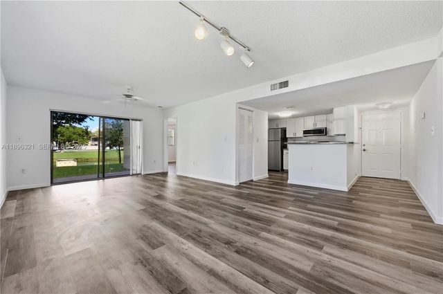 2 of 21 - 9877 Nob Hill Court #9877, Sunrise, FL