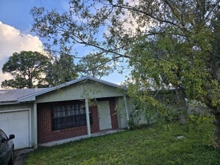 Photo of Listing #R11133013