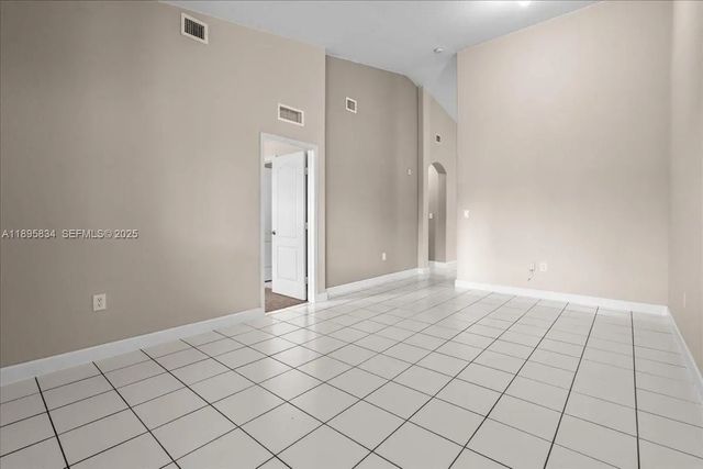 4 of 38 - 1677 Se 27th Court #202, Homestead, FL
