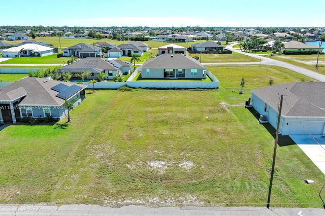 3548 Nw 21st Terrace, Cape Coral