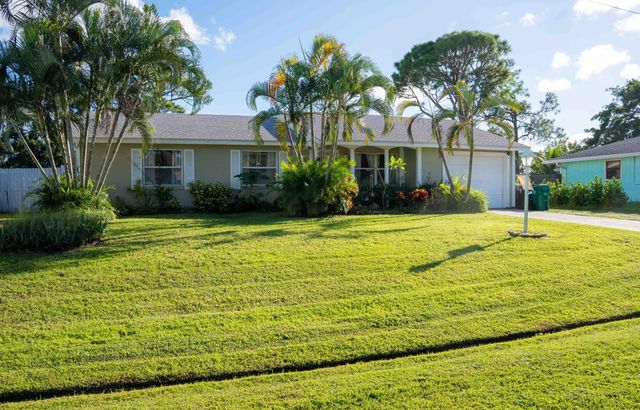 382 Se Evans Avenue, Port St. Lucie