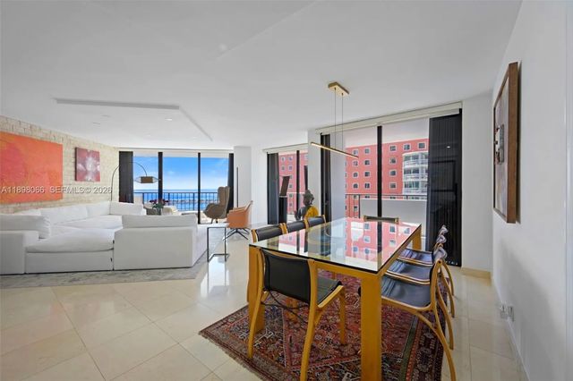 5 of 38 - 1581 Brickell Avenue #2005, Miami, FL
