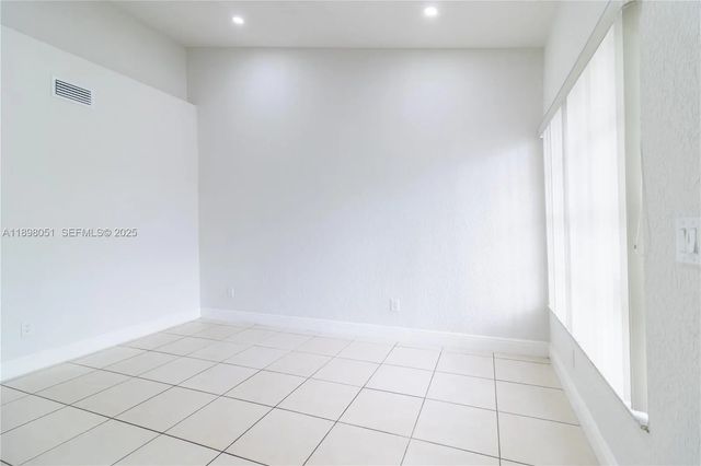 4 of 19 - 217 Nw 109th Avenue #2-217, Miami, FL