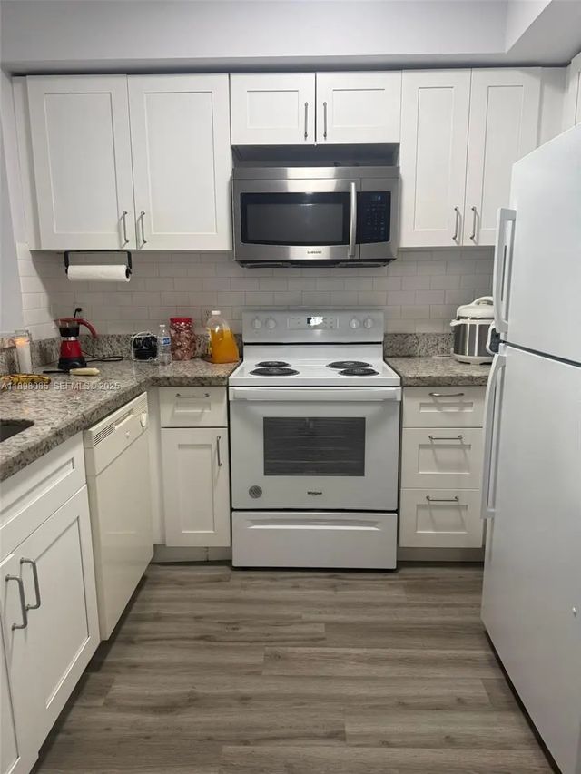 2 of 11 - 11060 Sw 196th Street #103, Cutler Bay, FL