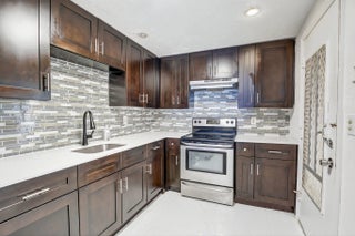 Photo of Listing #R11133232