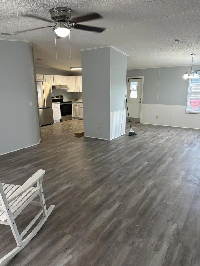 4 of 16 - 528 Tropical Isles Circle, Fort Pierce, FL