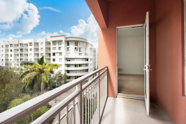 5 of 22 - 7350 Sw 89th Street #514s, Miami, FL
