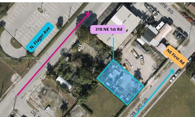 318 Ne 1st Road, Homestead