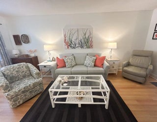 Photo of Listing #F10532171