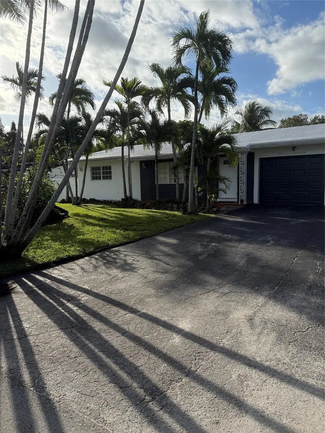 1370 Sw 32nd Street, Fort Lauderdale