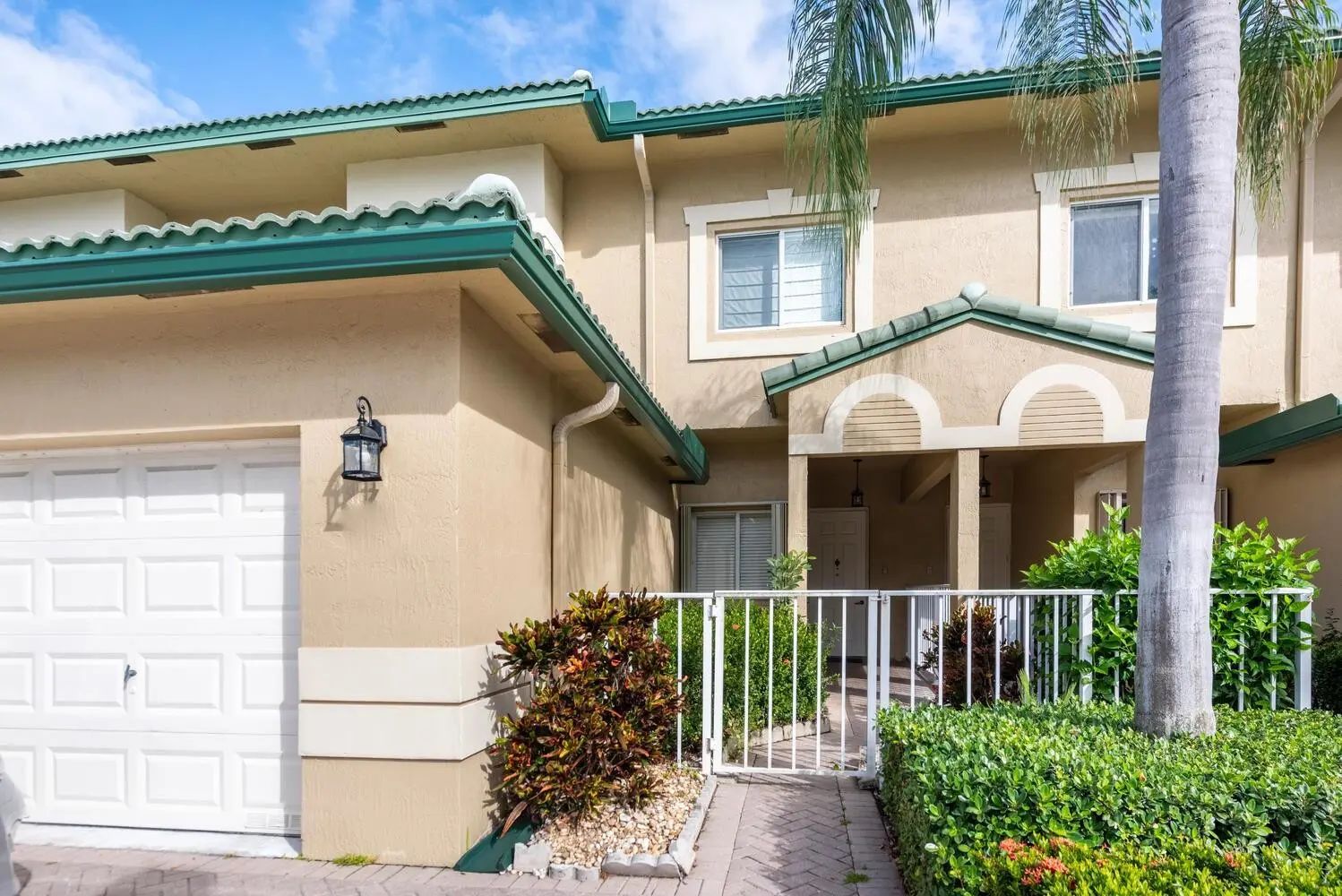 7867 Exeter Boulevard #101, Fort Lauderdale