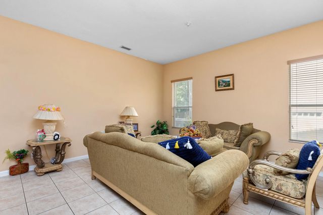 4 of 24 - 1017 Grove Park Circle, Boynton Beach, FL