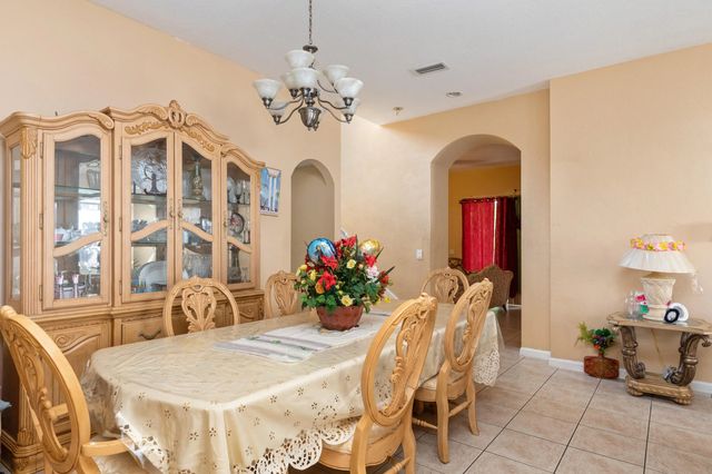 5 of 24 - 1017 Grove Park Circle, Boynton Beach, FL
