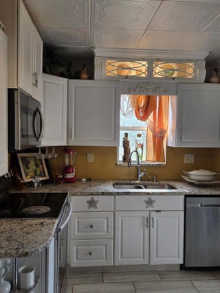 Photo of Listing #F10532416