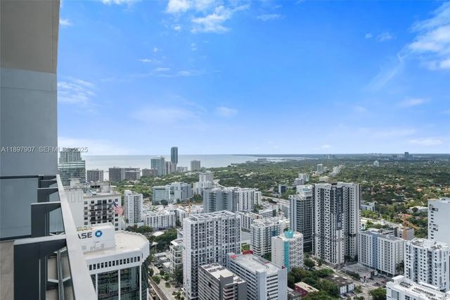 88 Sw 7th Street #3910, Miami