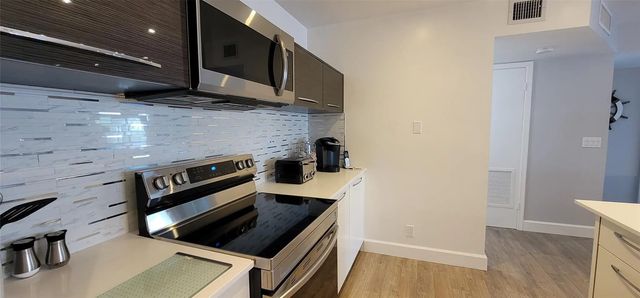 4 of 43 - 4751 Nw 21 Street #112, Lauderhill, FL