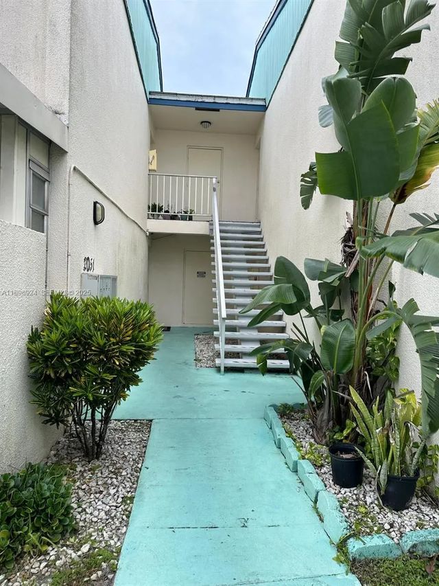 4 of 35 - 2051 Nw 46th Avenue #f102, Lauderhill, FL