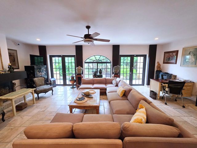 4 of 33 - 4200 N Surf Road, Hollywood, FL