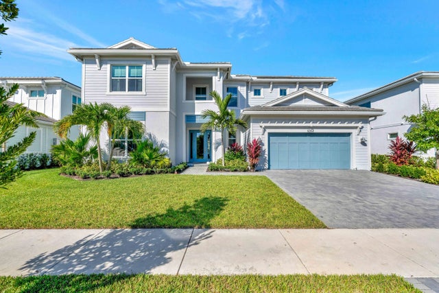 9264 Crestview Circle, Palm Beach Gardens