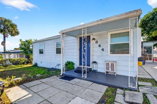 Photo of Listing #R11133933