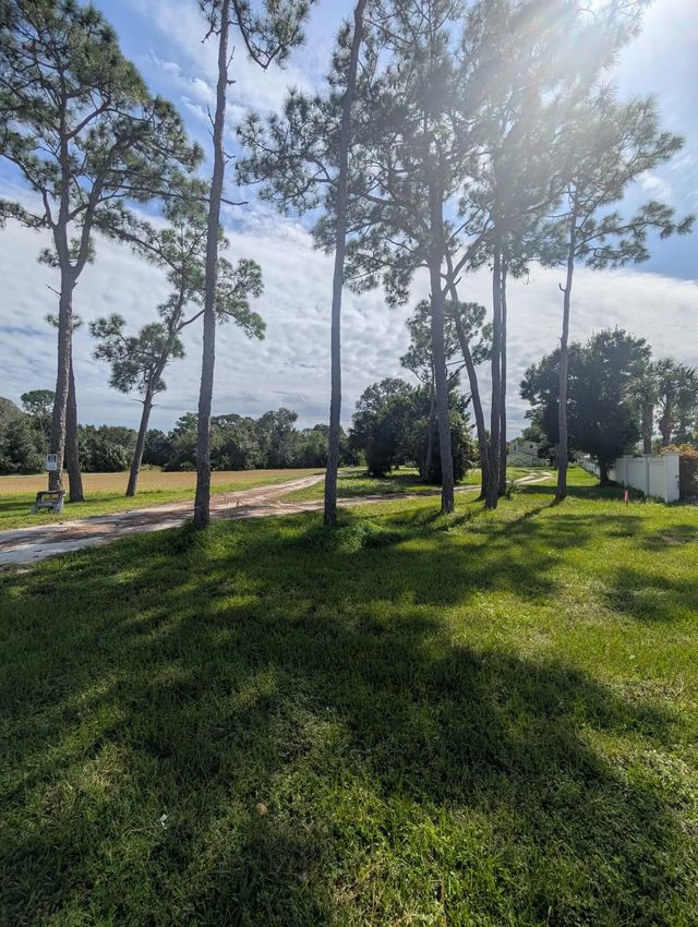 5 of 31 - 1500 Se Cove Road, Stuart, FL