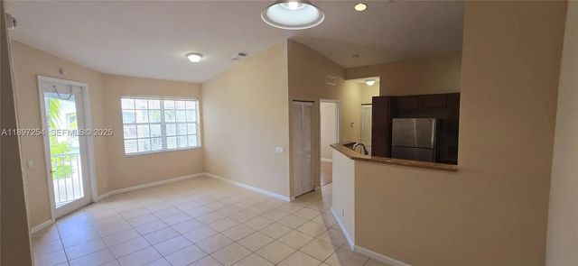 2 of 20 - 3020 Laurel Ridge Circle, Riviera Beach, FL