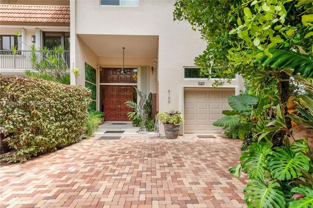 2 of 99 - 6100 Paradise Point Drive, Palmetto Bay, FL