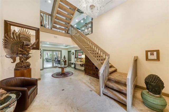 4 of 99 - 6100 Paradise Point Drive, Palmetto Bay, FL