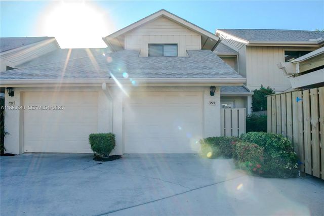 5 of 38 - 17081 Waterbend Drive #227, Jupiter, FL