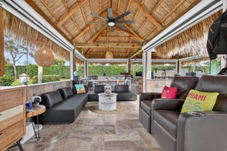 Photo of Listing #F10532570