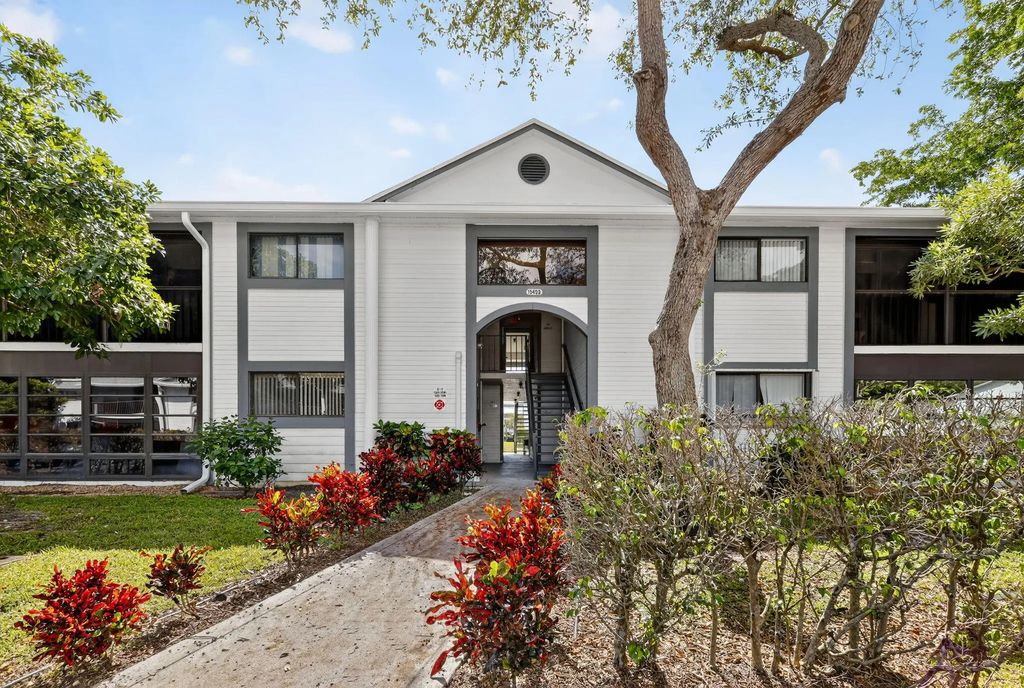 15453 Lakes Of Delray Boulevard #207, Delray Beach