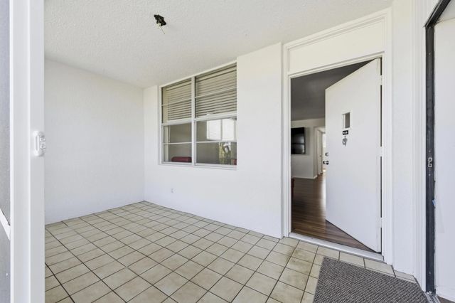 3 of 21 - 109 Paradise Harbour Blvd #415, North Palm Beach, FL