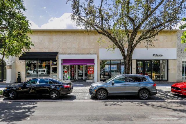 2 of 5 - 332 Miracle Mile, Coral Gables, FL