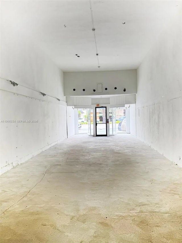 4 of 5 - 332 Miracle Mile, Coral Gables, FL