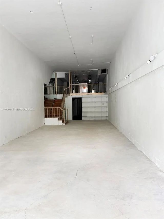 5 of 5 - 332 Miracle Mile, Coral Gables, FL