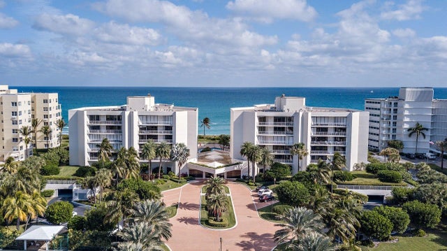 2770 S Ocean Boulevard #401s, Palm Beach