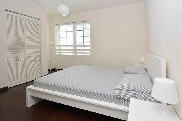 5 of 11 - 435 21st Street #205, Miami Beach, FL