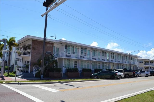 300 74th Street #3, Miami Beach