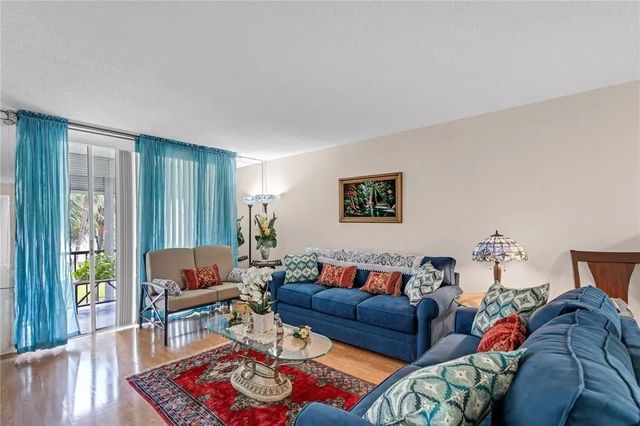 2 of 31 - 9800 N Hollybrook Lake Drive #202, Pembroke Pines, FL