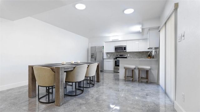 2 of 32 - 8204 Sw 23rd Street #d, North Lauderdale, FL