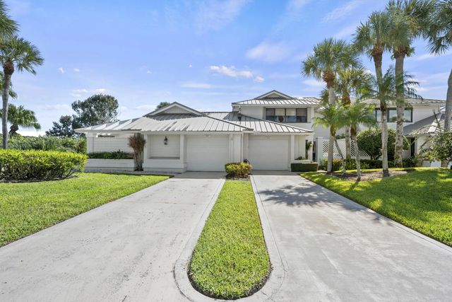 5610 Se Foxcross Place, Stuart