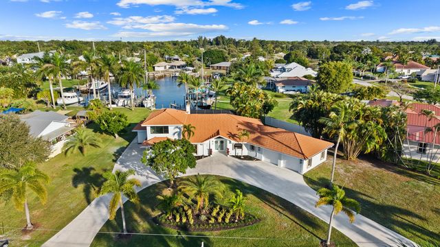 4 of 34 - 2807 Nw St Lucie Lane, Stuart, FL