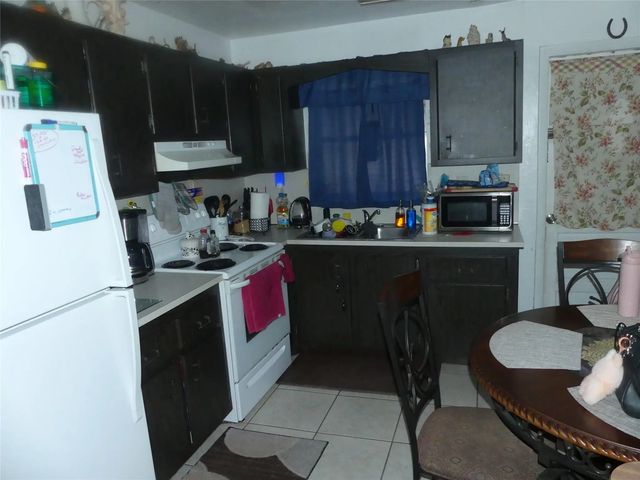 5 of 14 - 4725 Sw 65th Avenue, Davie, FL