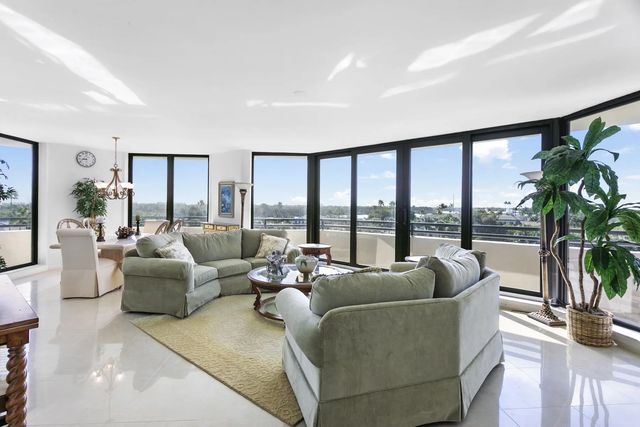 2 of 47 - 3322 Casseekey Island Road #504, Jupiter, FL